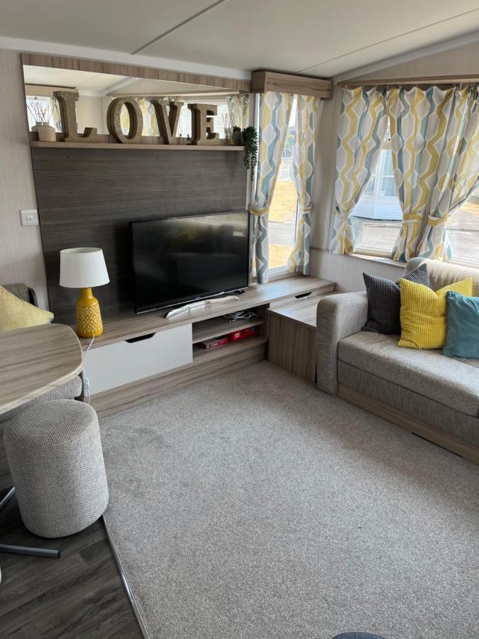 Beautiful Caravan In Trecco Bay! 74 Sycomore Bridgend (Wales) Exterior foto